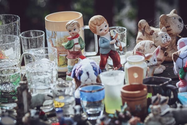Meble z drugiej ręki: gdzie szukać i jak nie kupić bubla